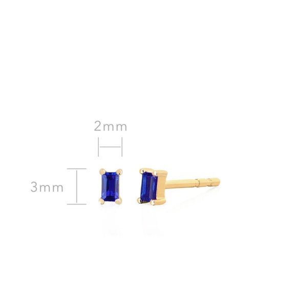 EF Collection Blue Sapphire Baguette Stud Earring - Picture 3 of 4